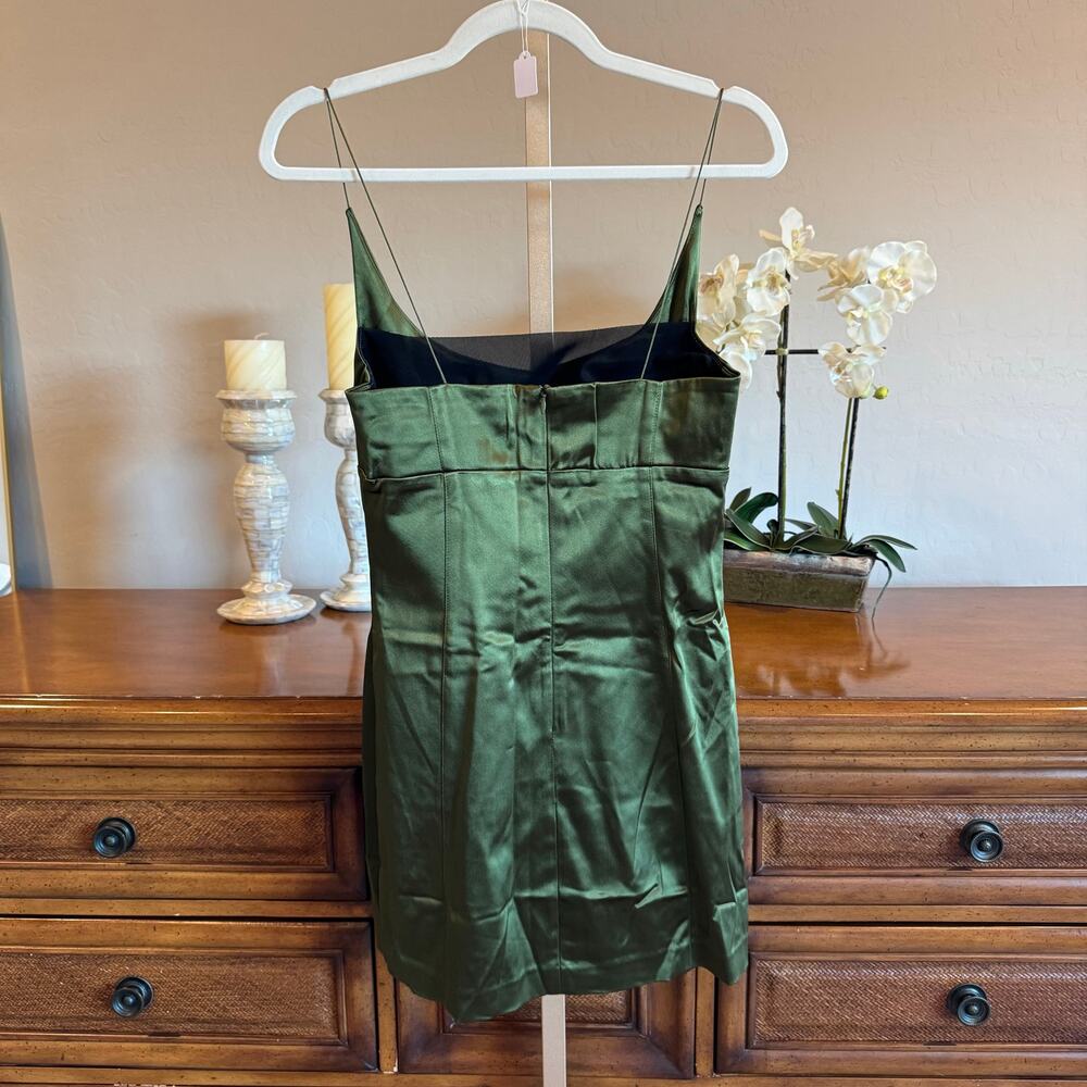 Bec + Bridge Bella Mini Dress Green Moss NWT Sold Out M - Picture 5 of 9
